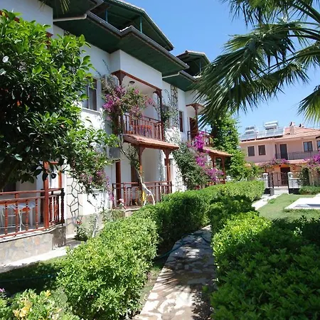 Appart hôtel B.c. Alya 2*